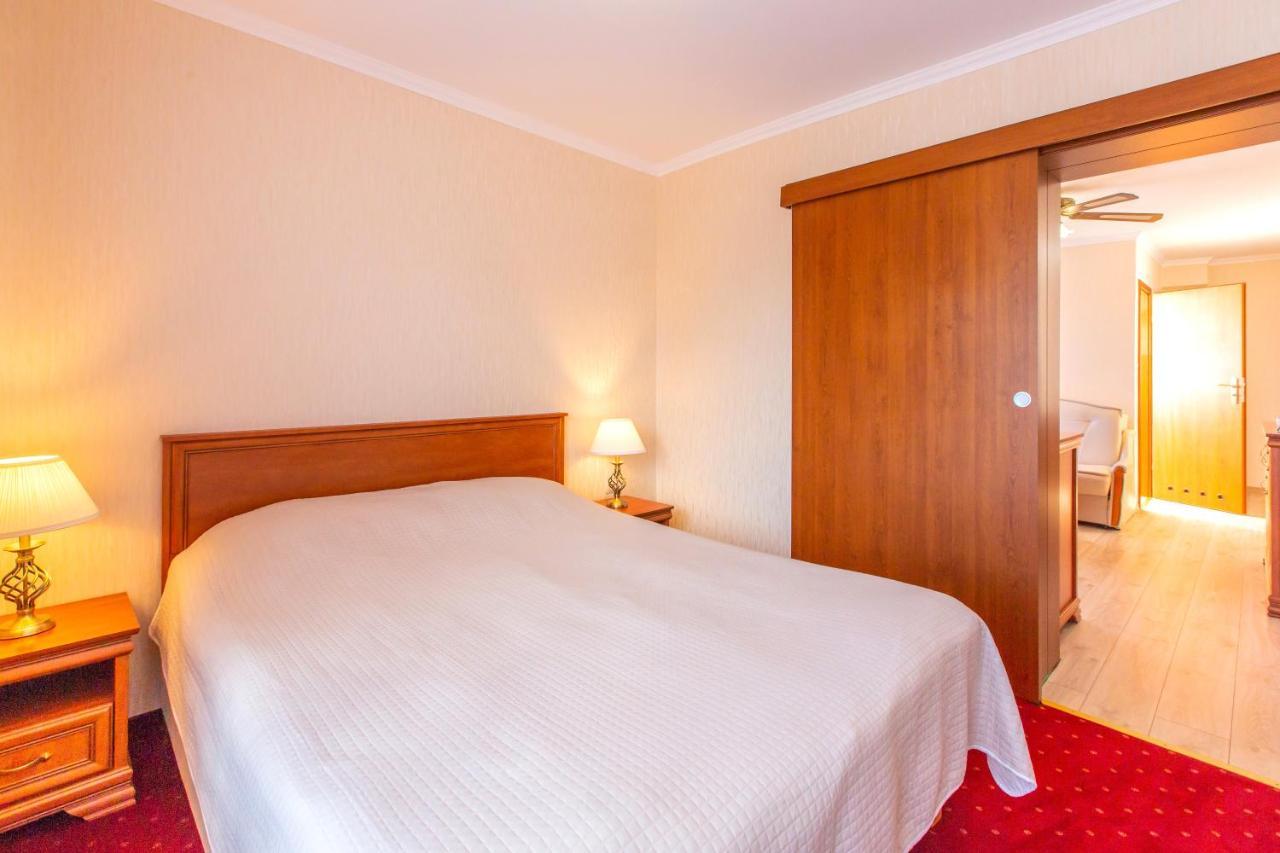 Władysławowo Rades Bed & Breakfast エクステリア 写真