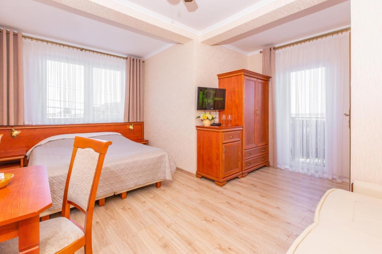 Władysławowo Rades Bed & Breakfast エクステリア 写真