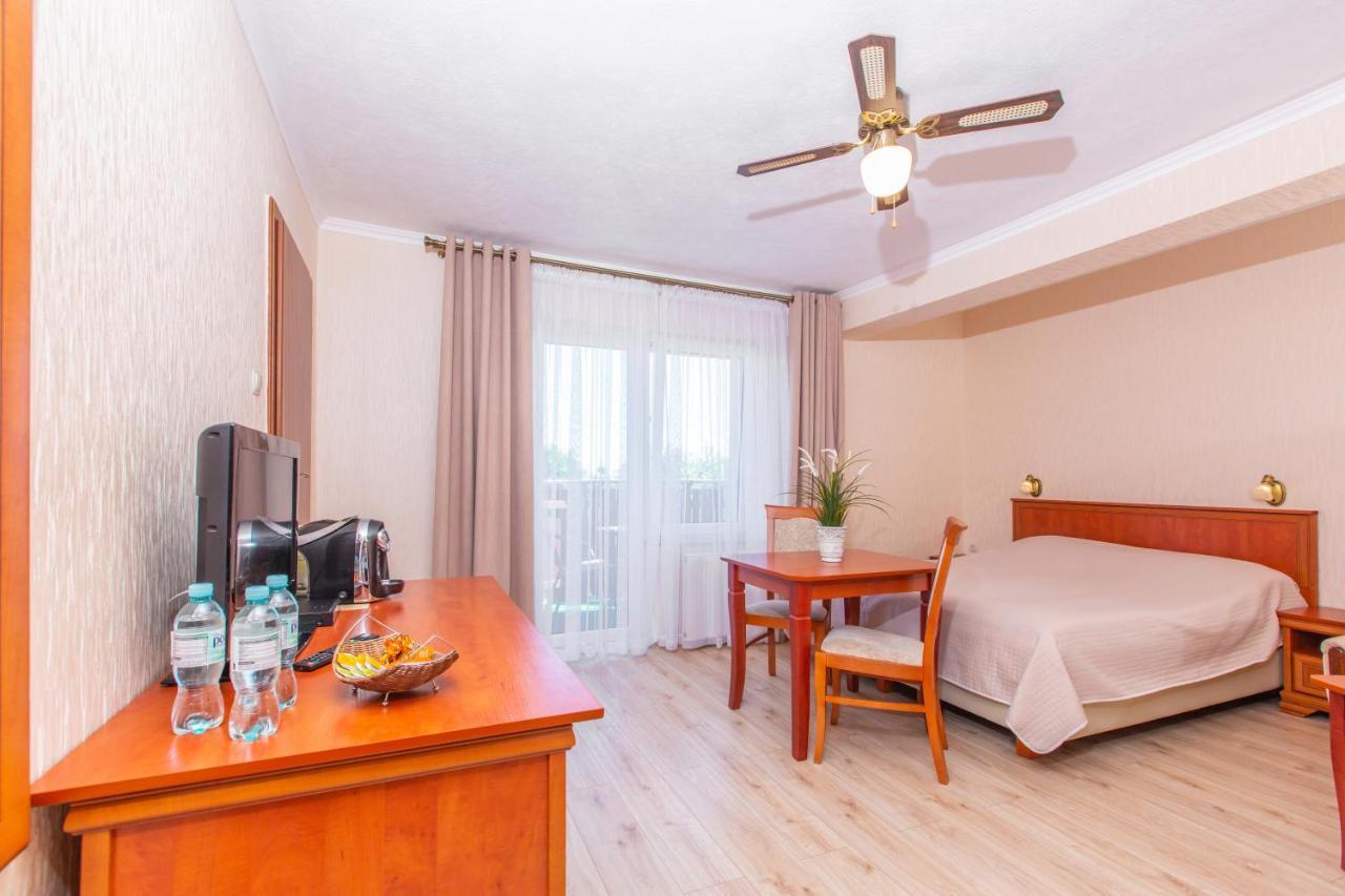 Władysławowo Rades Bed & Breakfast エクステリア 写真