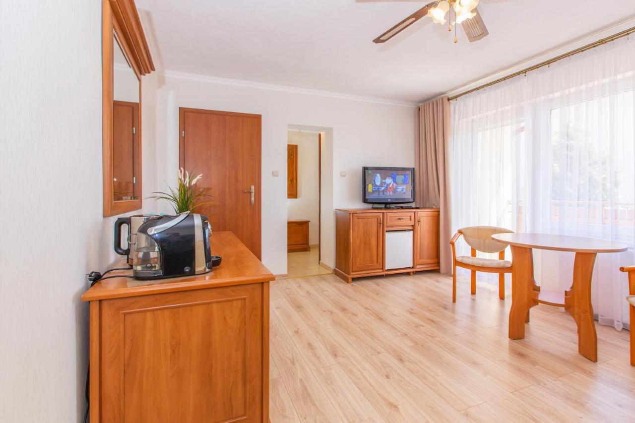 Władysławowo Rades Bed & Breakfast エクステリア 写真